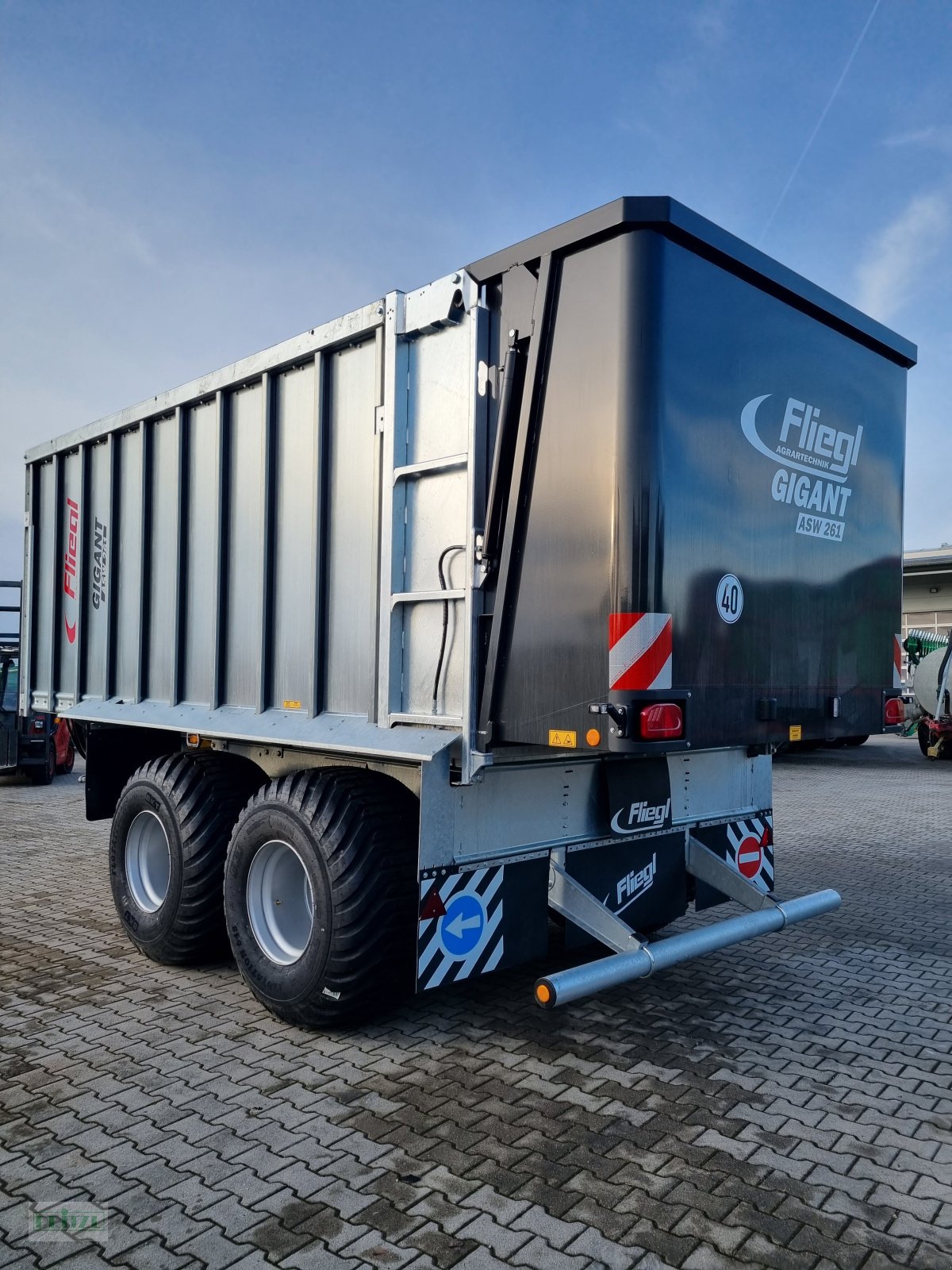 Abschiebewagen типа Fliegl ASW 261 Fox, Neumaschine в Bruckmühl (Фотография 1)