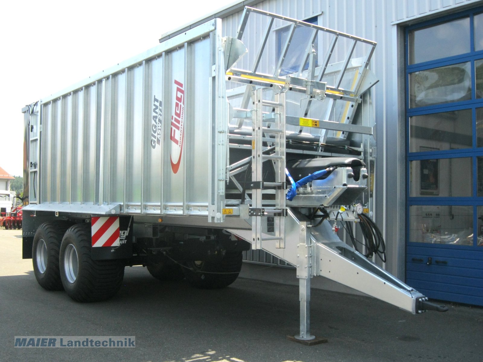 Abschiebewagen του τύπου Fliegl ASW 271 Compact FOX, Neumaschine σε Dieterskirchen (Φωτογραφία 1)