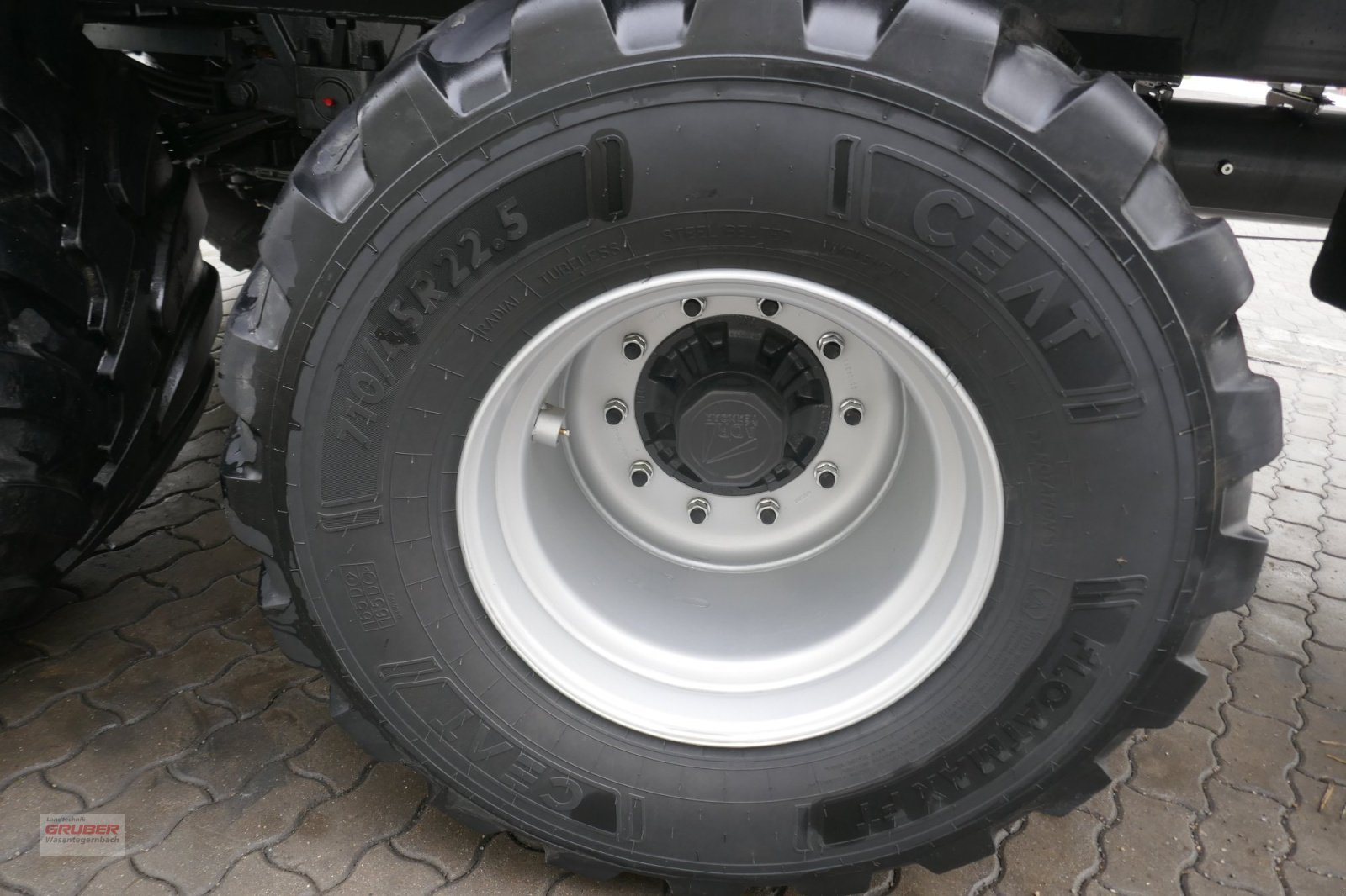 Abschiebewagen van het type Fliegl ASW 271 Compact FOX, Neumaschine in Dorfen (Foto 4)