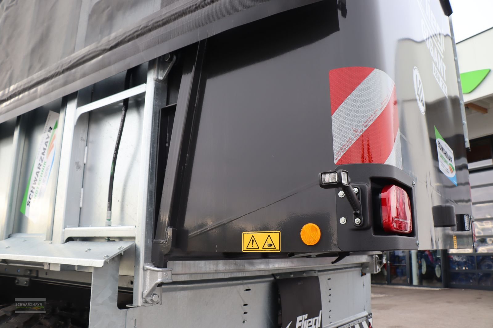 Abschiebewagen of the type Fliegl ASW 271 Compact FOX, Vorführmaschine in Gampern (Picture 20)