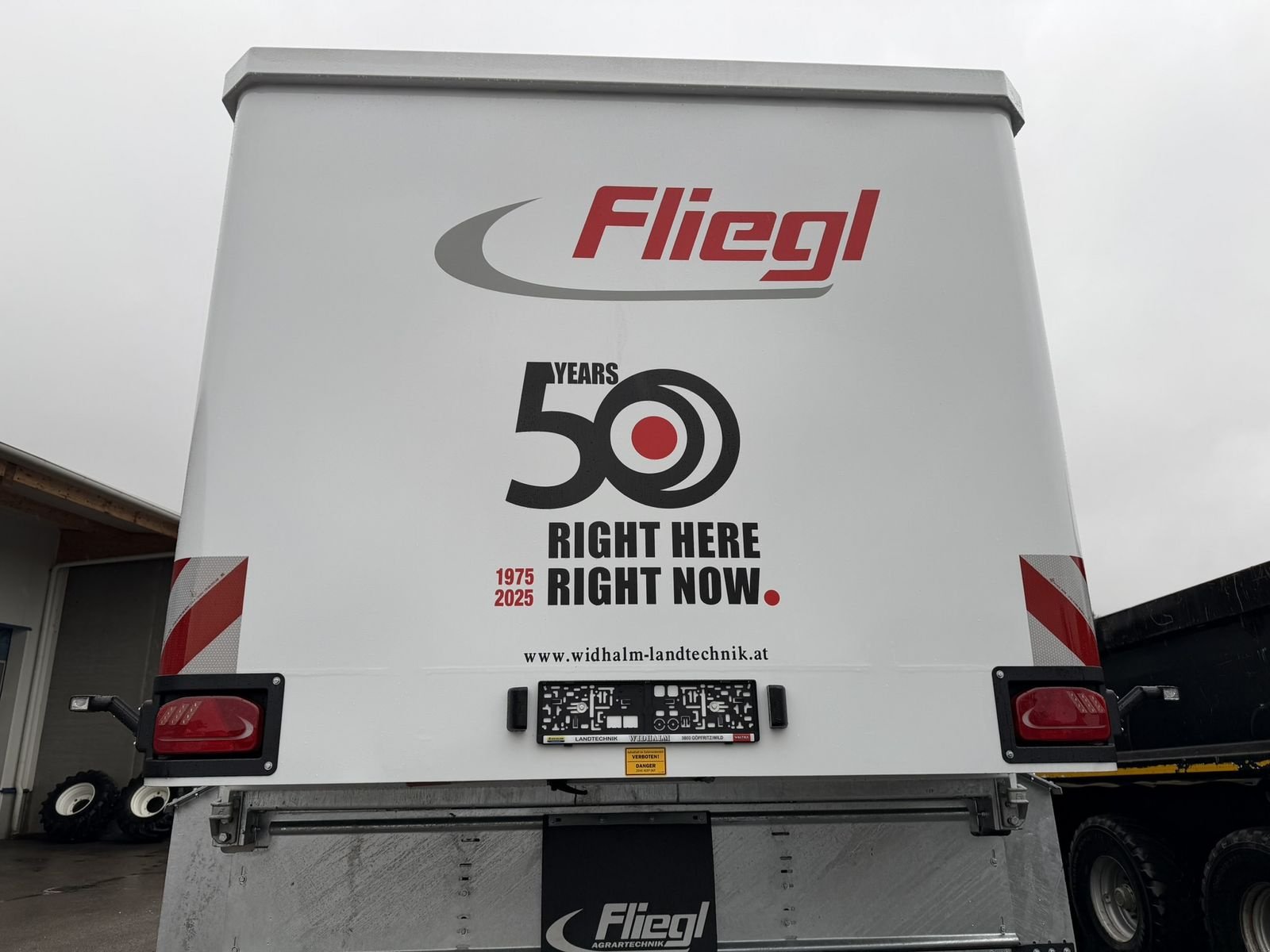 Abschiebewagen des Typs Fliegl ASW 271 COMPACT FOX, Neumaschine in Göpfritz (Bild 9)