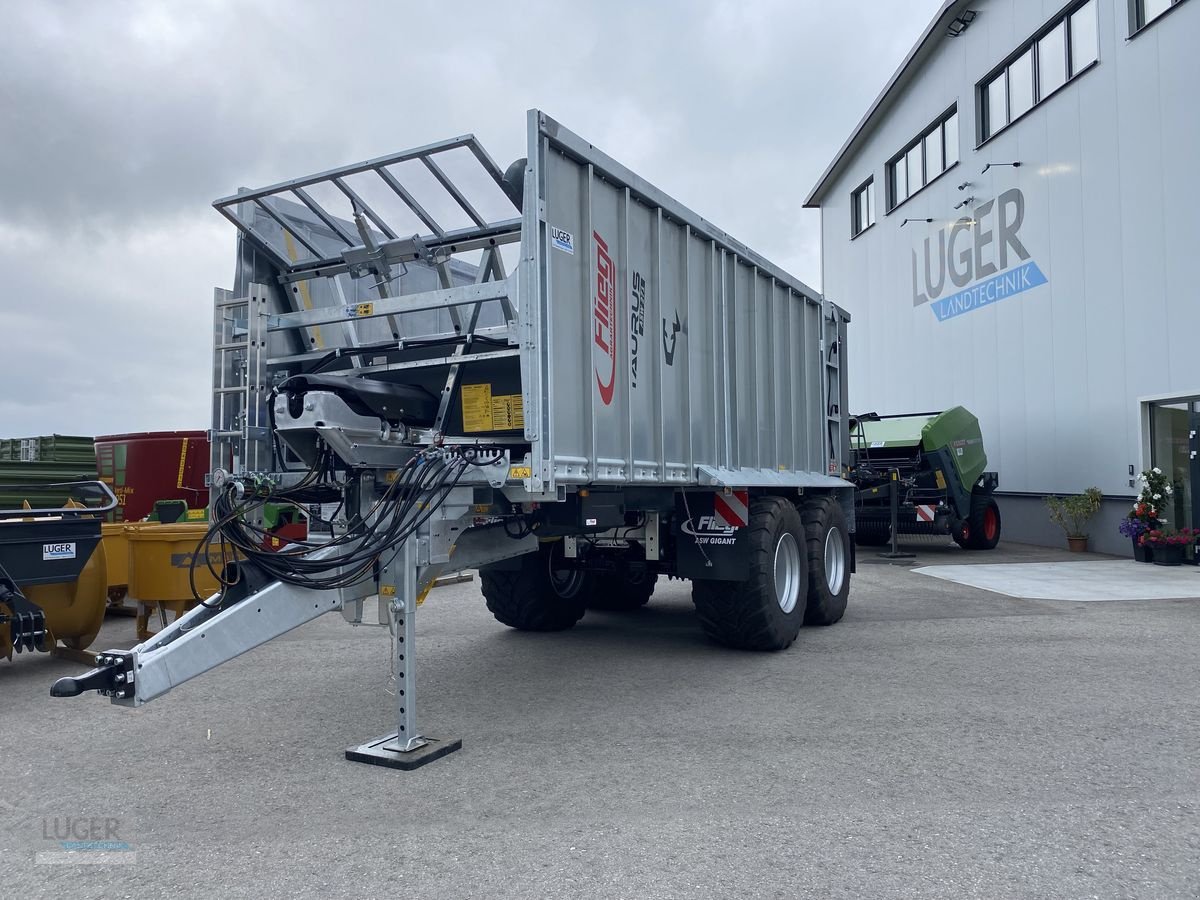 Abschiebewagen of the type Fliegl ASW 271 Taurus FOX - Dosierwalze, Neumaschine in Niederkappel (Picture 8)