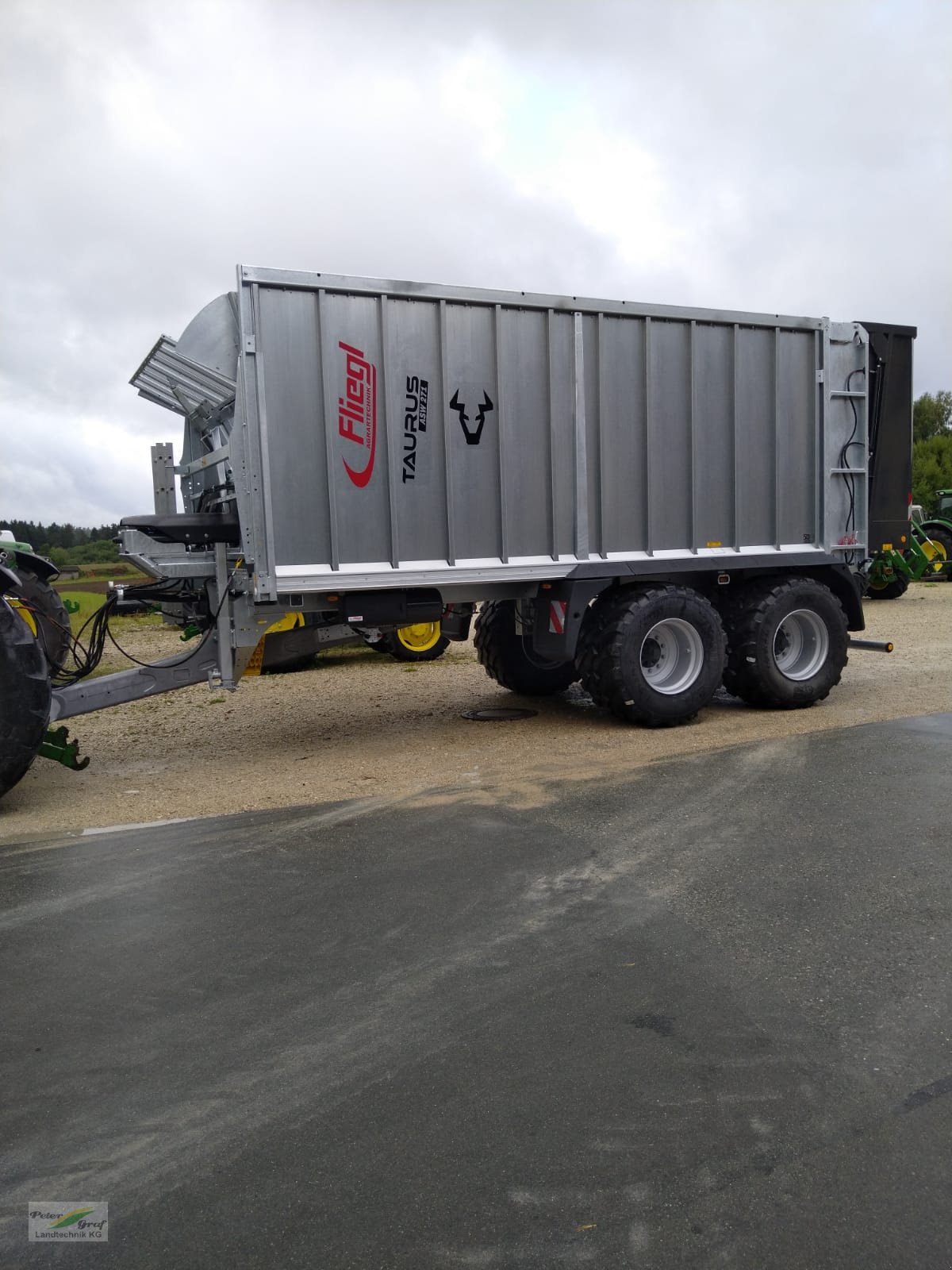 Abschiebewagen del tipo Fliegl ASW 271 Taurus, Neumaschine In Pegnitz-Bronn (Immagine 1)