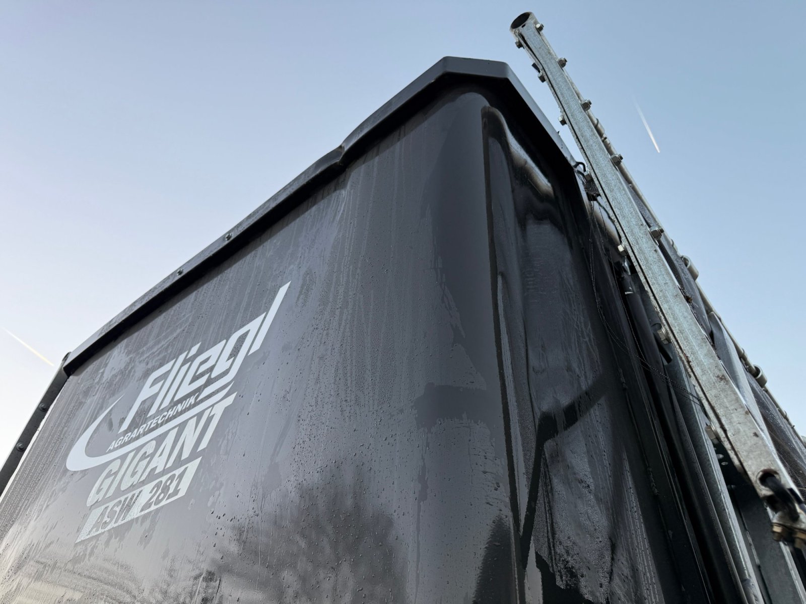 Abschiebewagen du type Fliegl ASW 281 Gigant Unfall, Gebrauchtmaschine en Neureichenau (Photo 13)