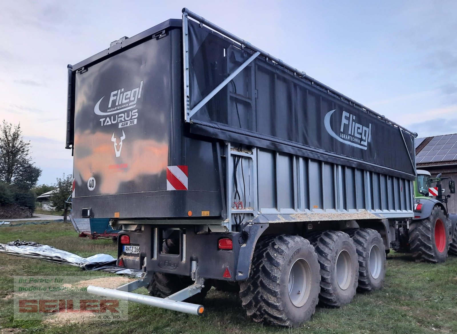 Abschiebewagen typu Fliegl ASW 391 TAURUS FOX 50m³ + elektr. ZWL + ISOBUS + Top Lift Light, Gebrauchtmaschine v Parsberg (Obrázek 1)