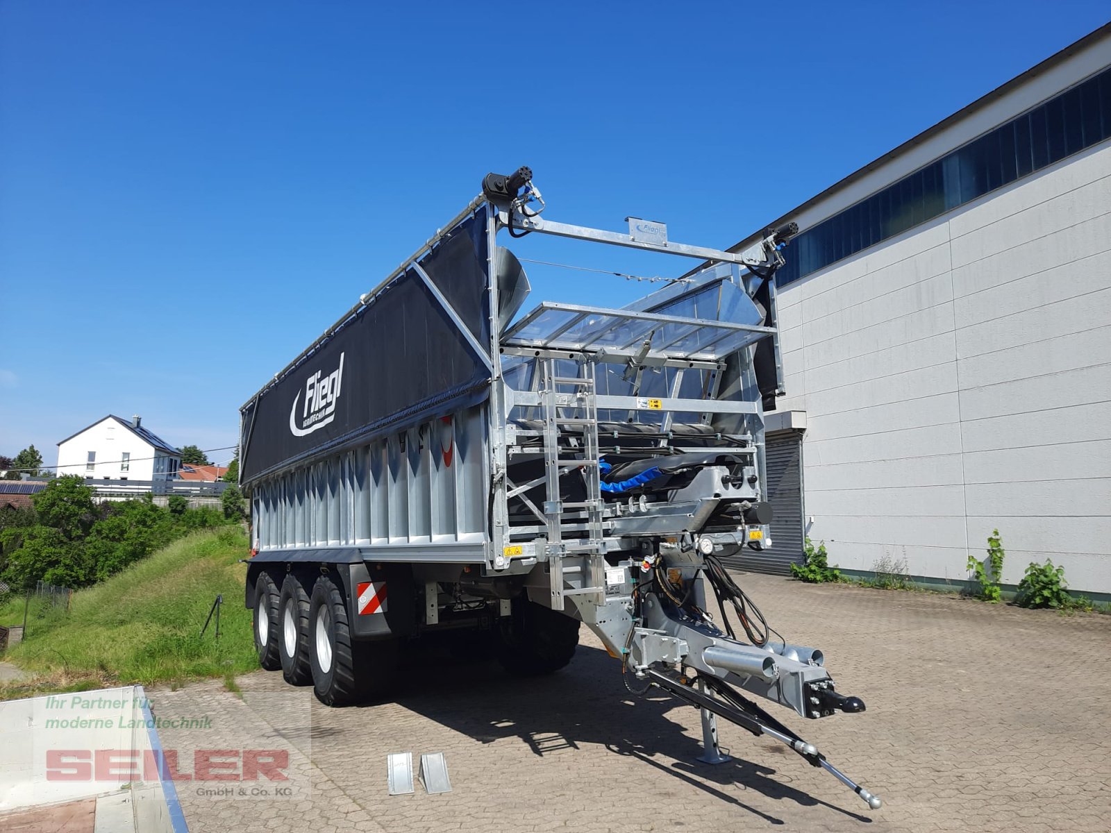 Abschiebewagen des Typs Fliegl ASW 391 TAURUS FOX 50m³ ZWL + Top Lift Light, Neumaschine in Ansbach (Bild 5)