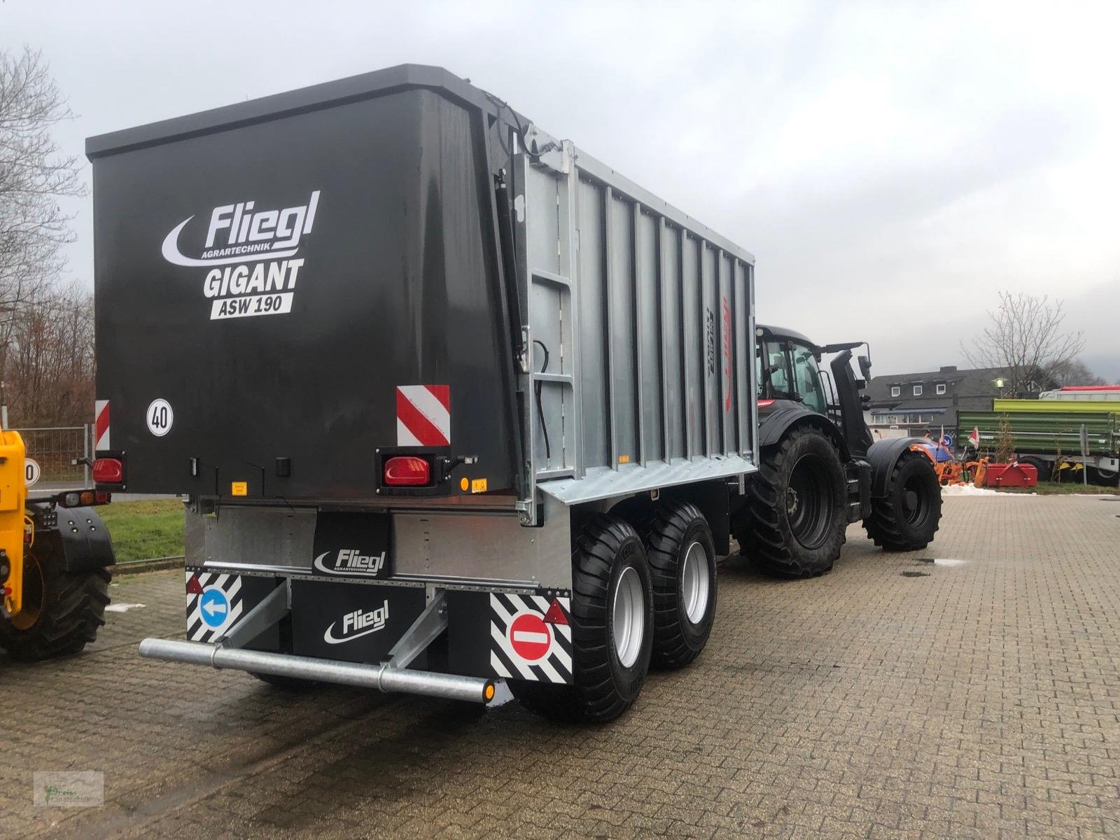Abschiebewagen tip Fliegl ASW190 mit K80 und Nachlauflenkachse, Neumaschine in Bad Kötzting (Poză 1)