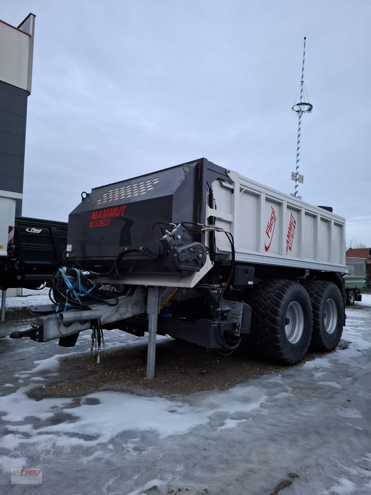 Abschiebewagen του τύπου Fliegl Bankettfertiger ASW 248 S Mammut, Gebrauchtmaschine σε Mühldorf (Φωτογραφία 1)