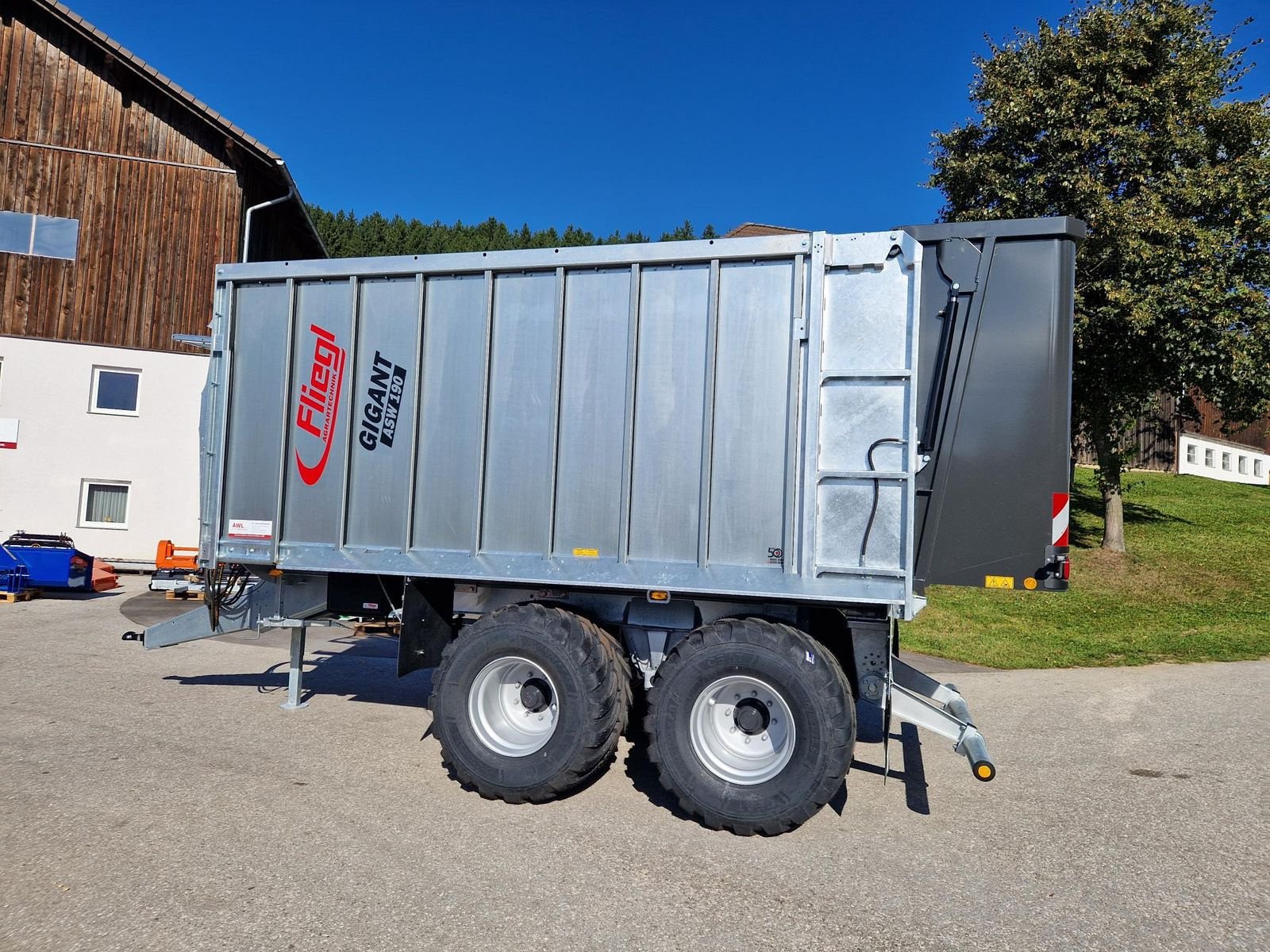 Abschiebewagen του τύπου Fliegl Gigant ASW 190 Compact FOX Tandem, Neumaschine σε Grünbach (Φωτογραφία 1)