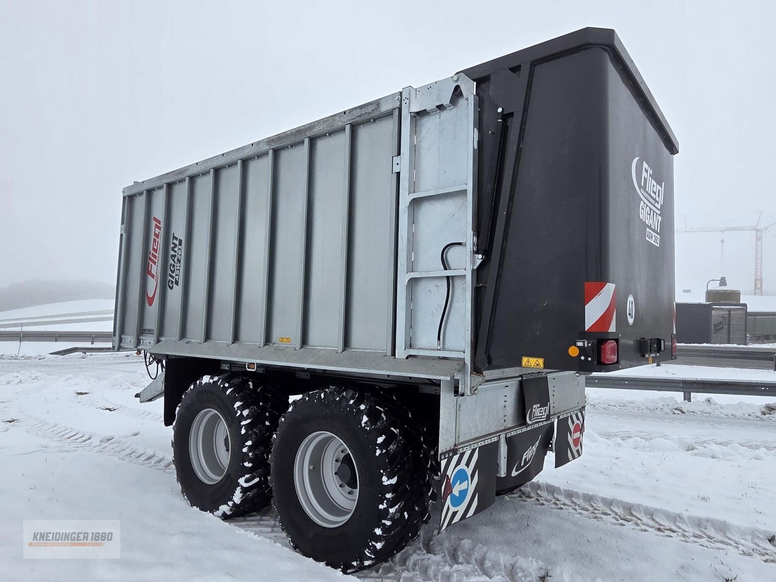 Abschiebewagen типа Fliegl Gigant ASW 261 Compact FOX Tandem, Gebrauchtmaschine в Altenfelden (Фотография 4)