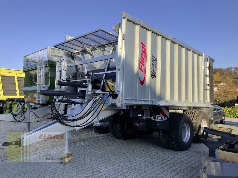 Abschiebewagen tipa Fliegl GIGANT ASW 261 COMPACT FOX, Neumaschine u Schwend (Slika 1)