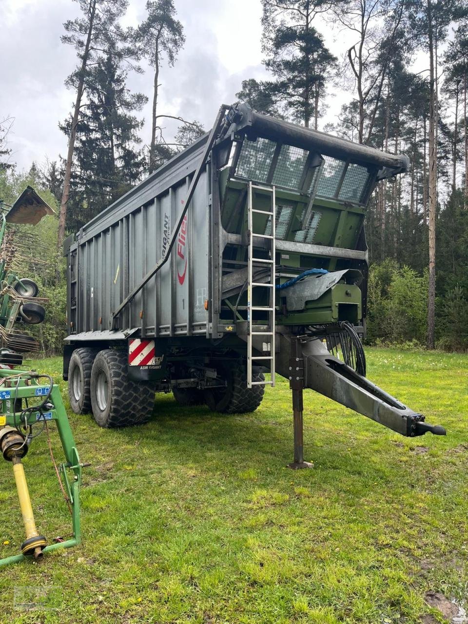 Abschiebewagen typu Fliegl Gigant ASW 268 C, Netzabdeckung, Achsverschiebung, Gebrauchtmaschine v Wernberg-Köblitz (Obrázok 2)