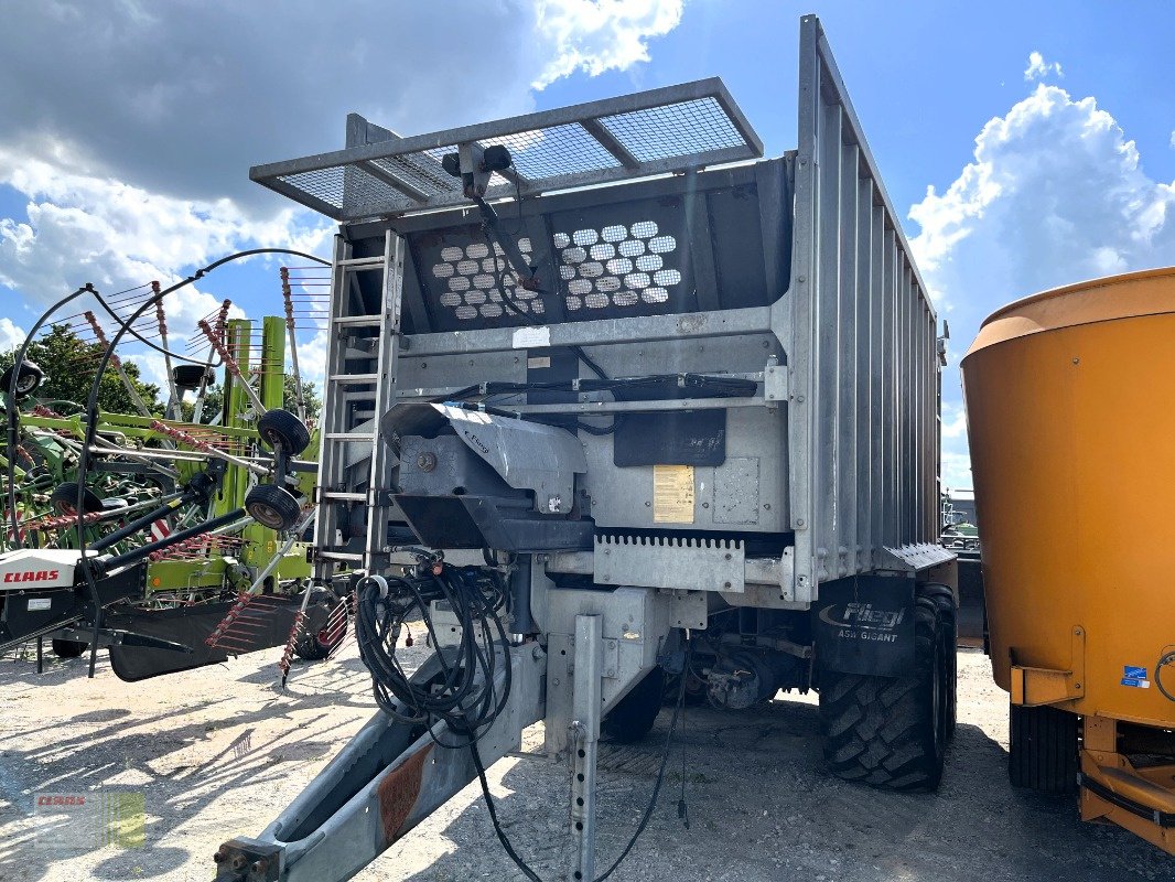 Abschiebewagen Türe ait Fliegl GIGANT ASW 271, Abschiebewagen, Gebrauchtmaschine içinde Westerstede (resim 2)