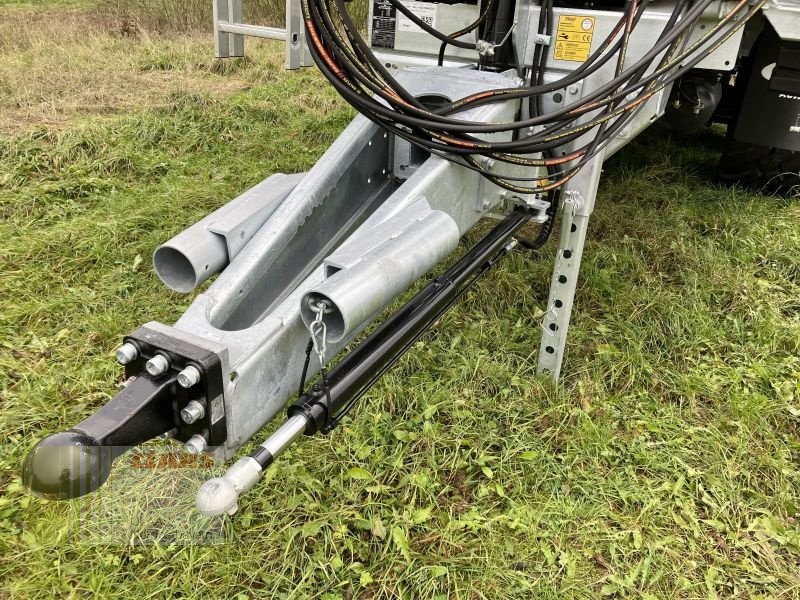 Abschiebewagen typu Fliegl Gigant ASW 281 FOX Tandem, Neumaschine v Bad Abbach (Obrázek 18)