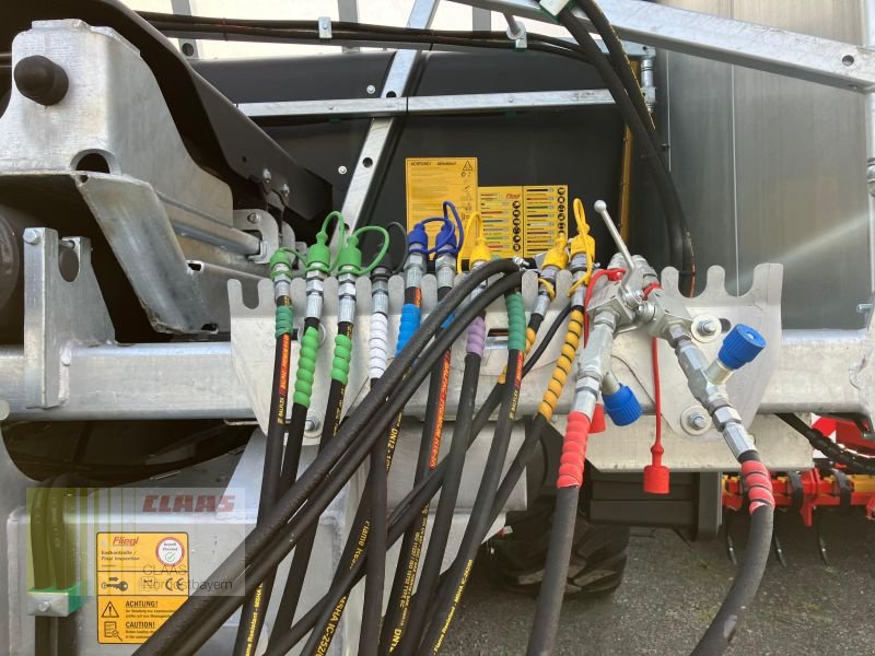 Abschiebewagen типа Fliegl GIGANT ASW 391 TAURUS FOX, Neumaschine в Hollfeld (Фотография 15)