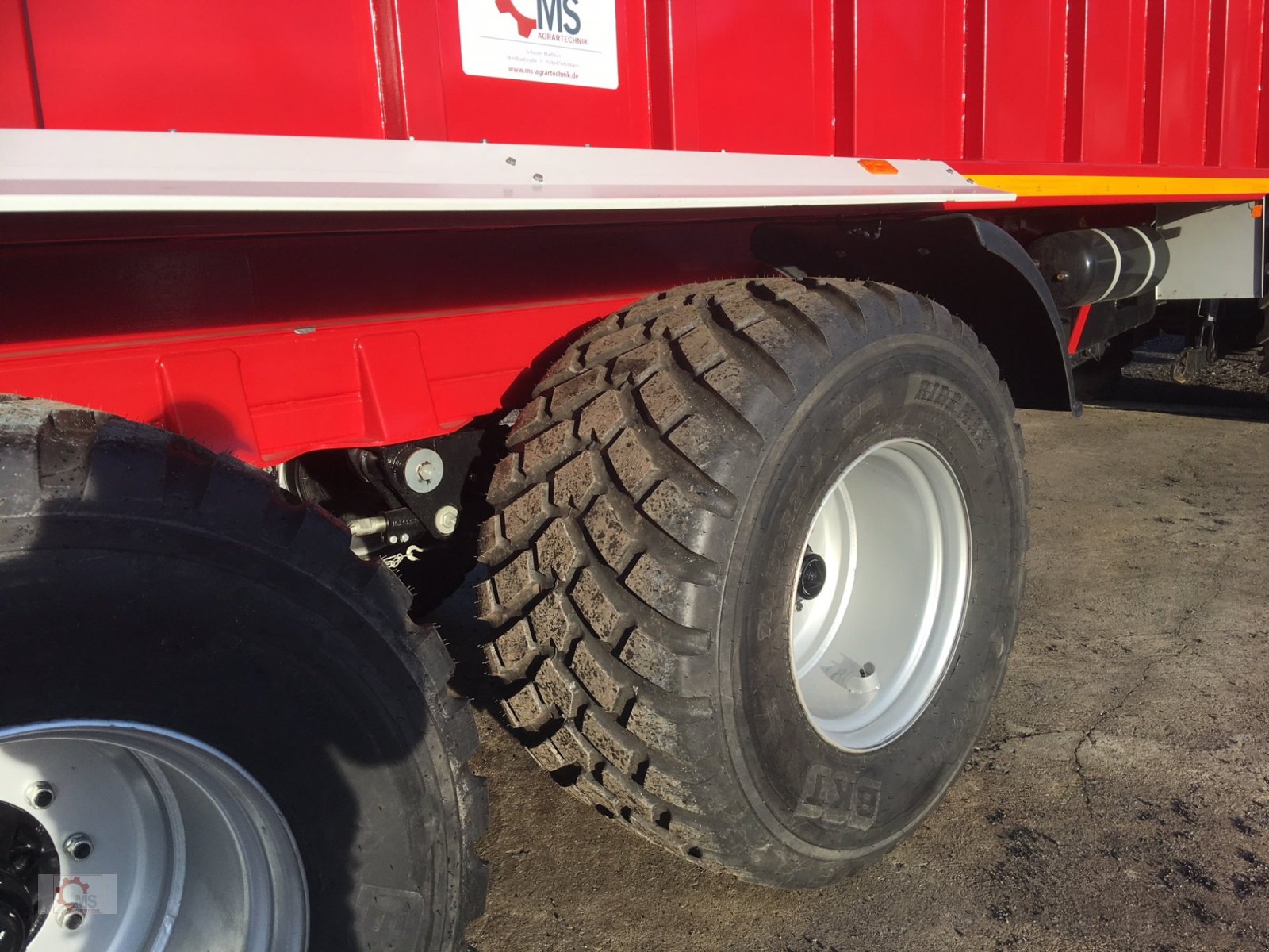 Abschiebewagen typu Kobzarenko TZP-27 24t 40m³ Lenkachse Deichselfederung, Neumaschine v Tiefenbach (Obrázek 4)