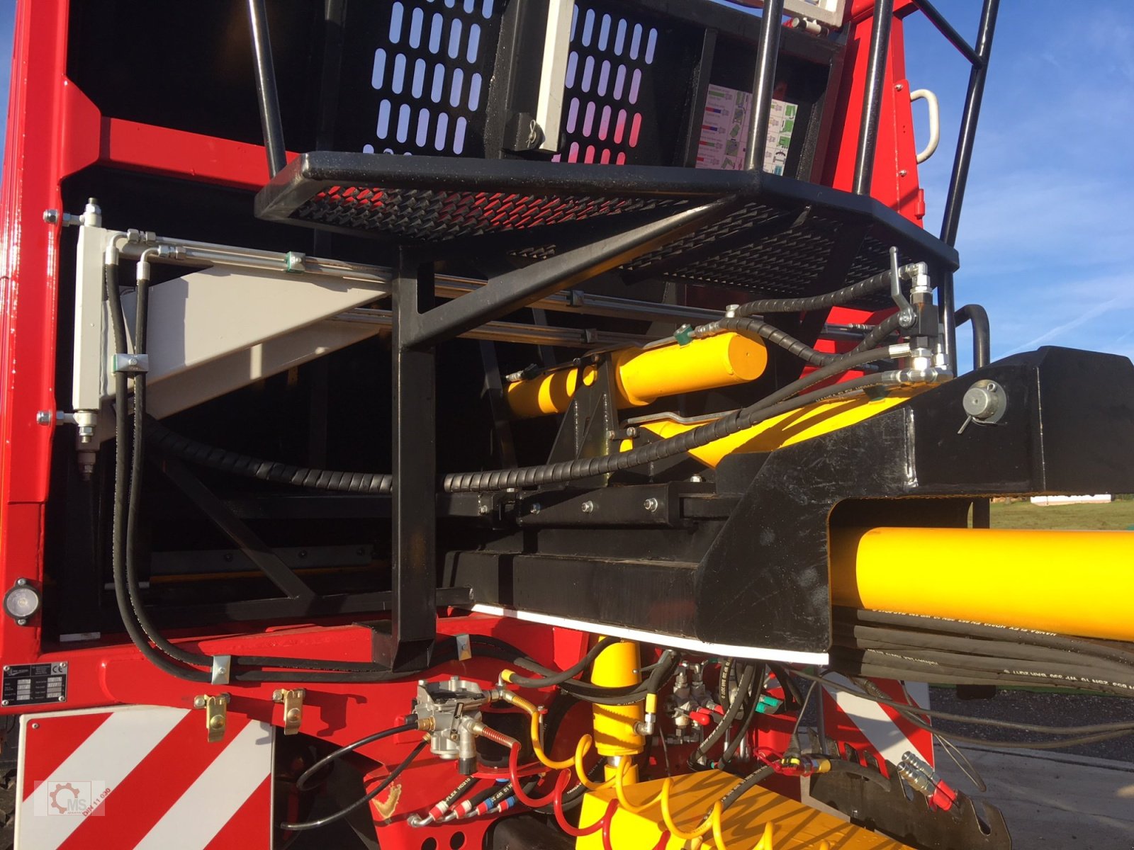 Abschiebewagen typu Kobzarenko TZP-27 24t 40m³ Lenkachse Deichselfederung, Neumaschine v Tiefenbach (Obrázek 14)