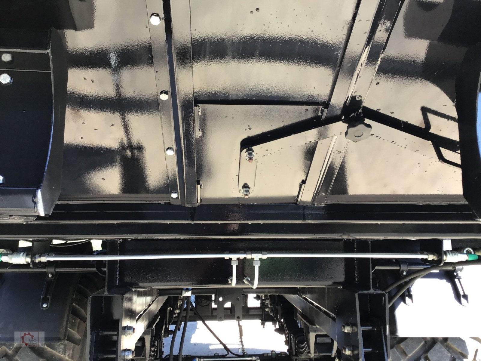 Abschiebewagen des Typs Kobzarenko TZP-35 24t 45m³ Deichselfederung Lenkachse, Neumaschine in Tiefenbach (Bild 22)