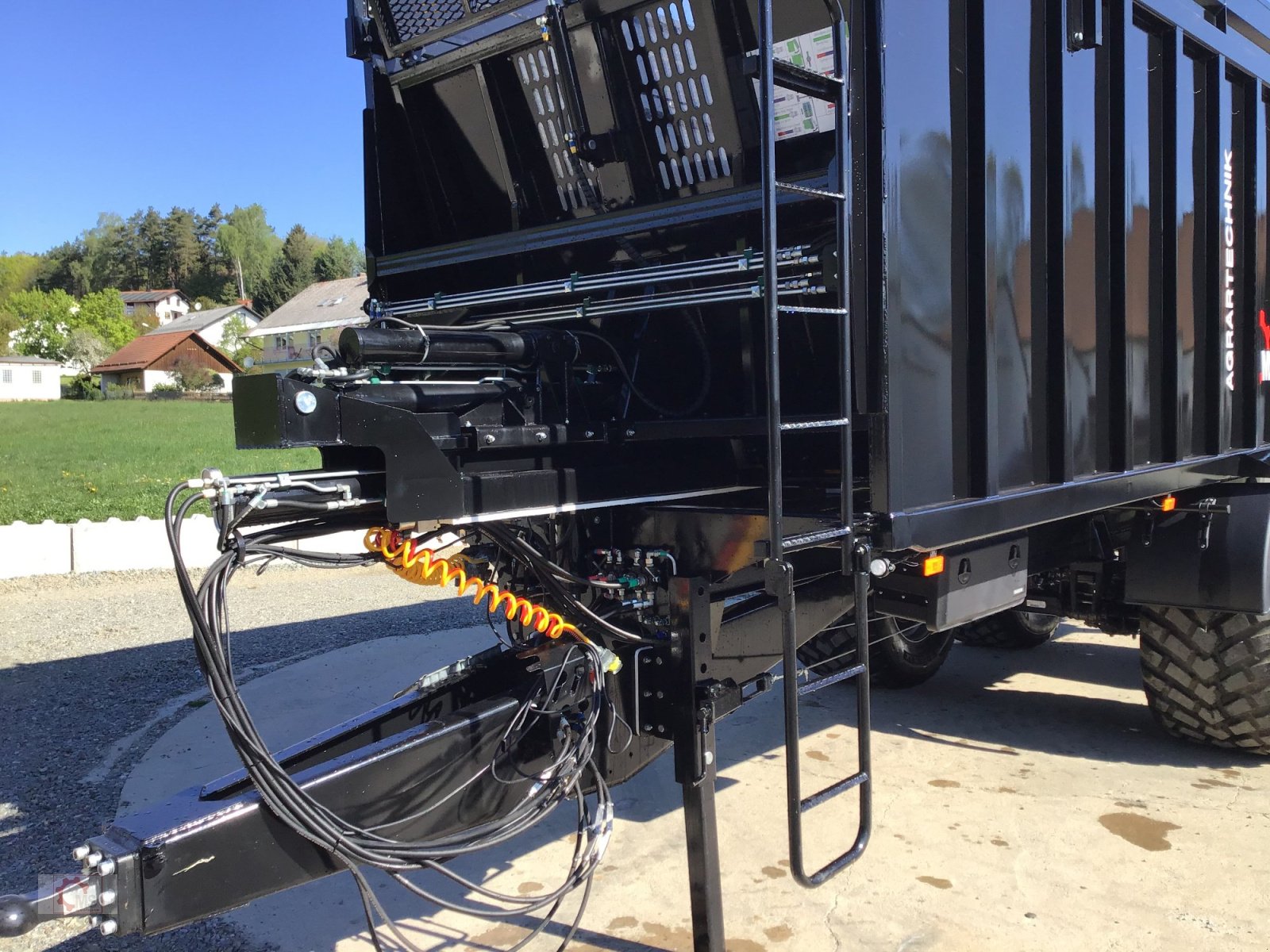 Abschiebewagen typu Kobzarenko TZP-35 24t 45m³ Deichselfederung Lenkachse, Neumaschine v Tiefenbach (Obrázok 9)