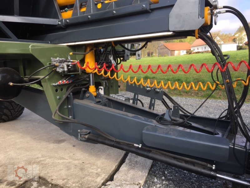 Abschiebewagen del tipo Kobzarenko TZP-39 45m³ Druckluft Zwangslenkung Deichselfederung, Neumaschine en Tiefenbach (Imagen 3)