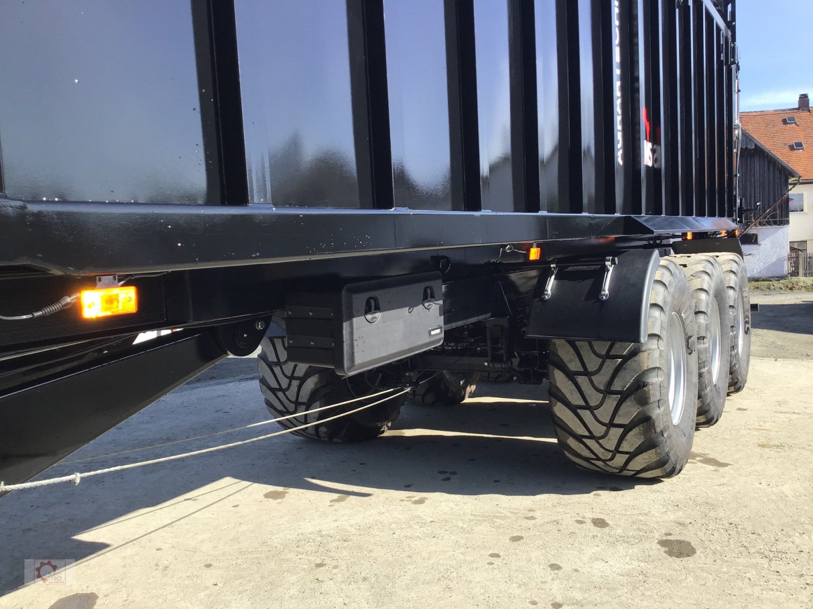 Abschiebewagen of the type Kobzarenko TZP-39 55m³ Deichselfederung Lenkachse, Neumaschine in Tiefenbach (Picture 28)