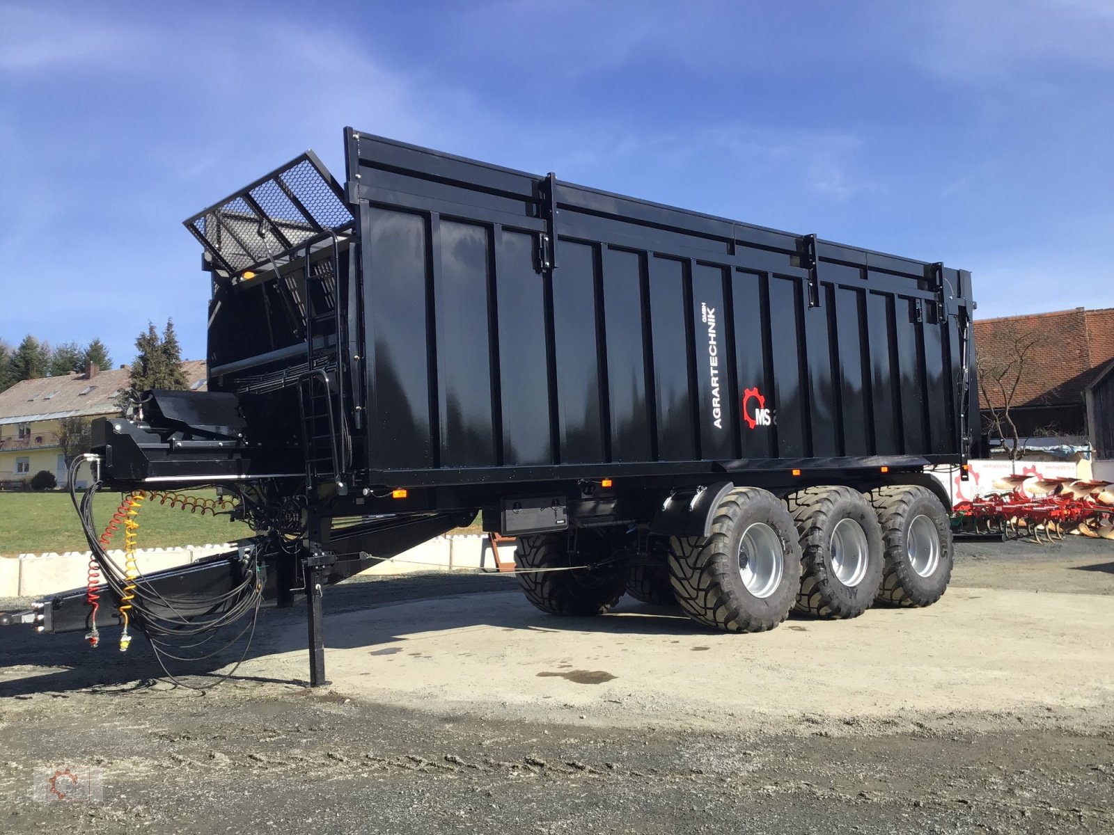 Abschiebewagen of the type Kobzarenko TZP-39 55m³ Deichselfederung Lenkachse, Neumaschine in Tiefenbach (Picture 25)