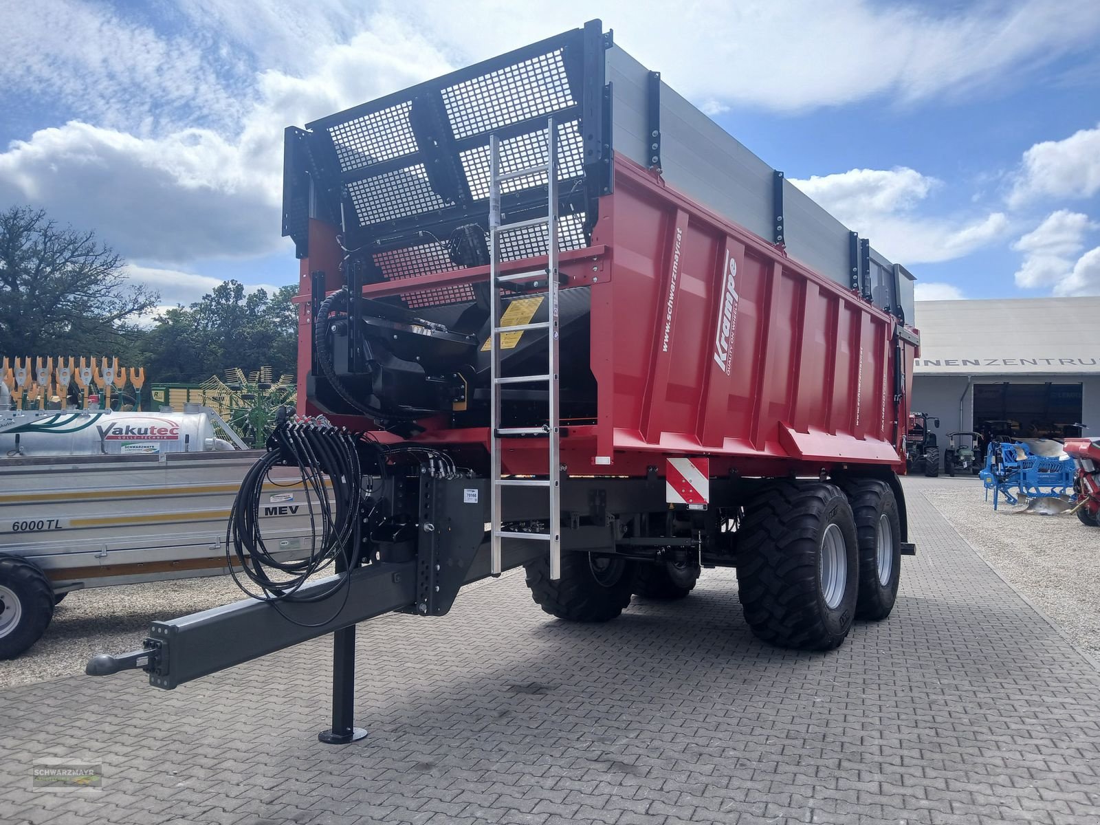 Abschiebewagen of the type Krampe AS 680 RAMBODY, Neumaschine in Aurolzmünster (Picture 2)