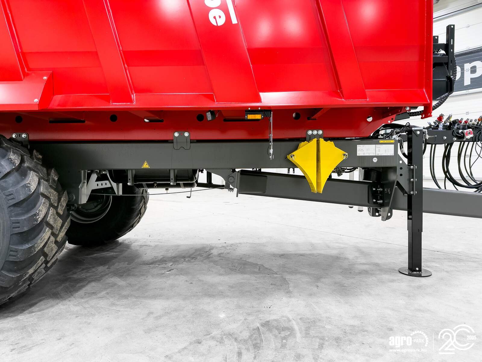 Abschiebewagen от тип Krampe Rambody 680 (AS 680) UNUSED 20 ton capacity push off trailer, 32 m3, air brake, air suspension, 60 cm extension, premium Made in Germany, Gebrauchtmaschine в Csengele (Снимка 29)