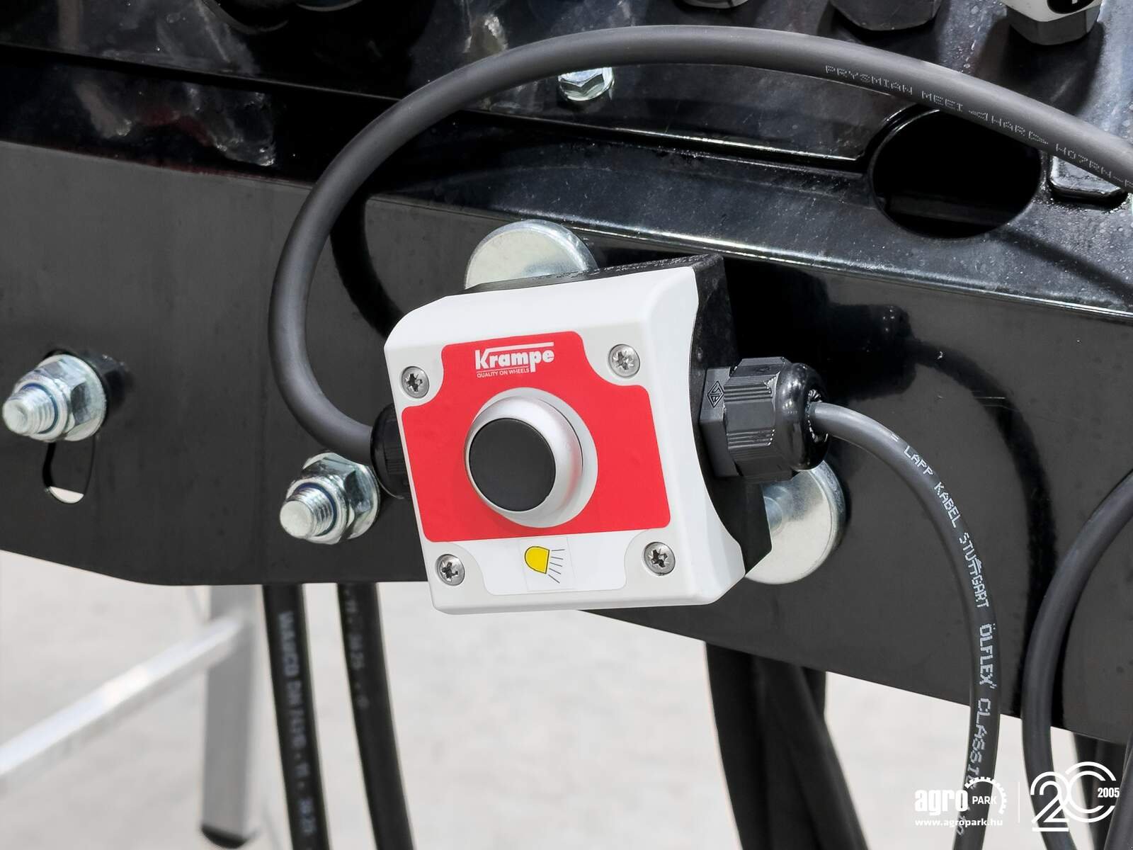 Abschiebewagen типа Krampe Rambody 680 (AS 680) UNUSED 20 ton capacity push off trailer, 32 m3, air brake, air suspension, 60 cm extension, premium Made in Germany, Gebrauchtmaschine в Csengele (Фотография 15)