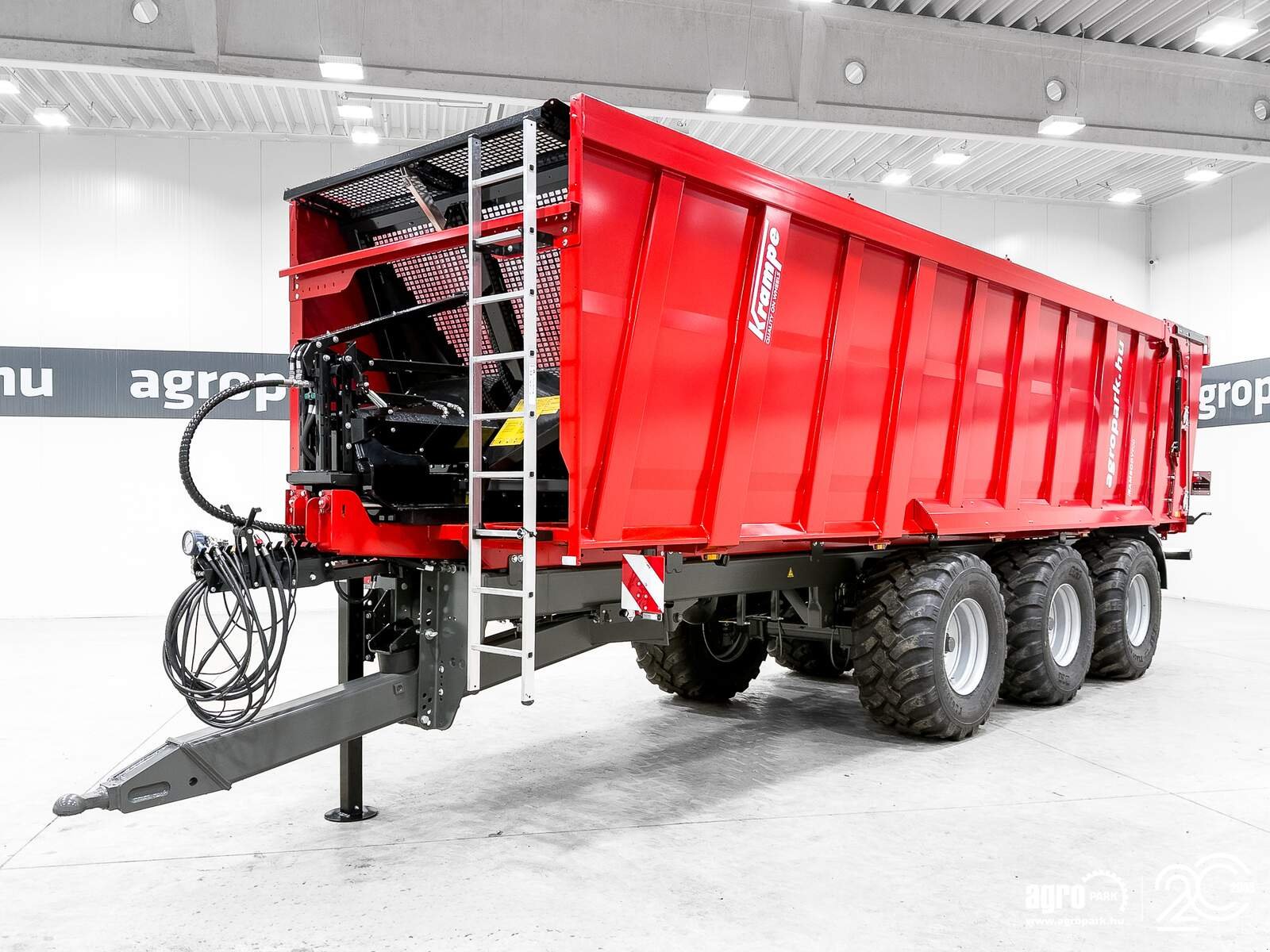 Abschiebewagen typu Krampe Rambody 900 (AS 900) 28 ton capacity push off trailer, hydr. tailgate, 45,3 m3, air brake, air suspension, Gebrauchtmaschine w Csengele (Zdjęcie 1)