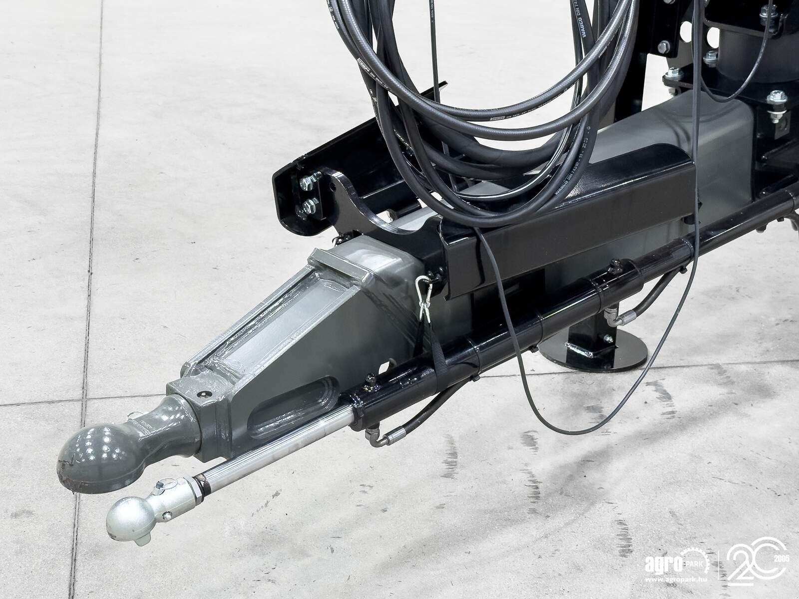 Abschiebewagen Türe ait Krampe Rambody 900 (AS 900) 28 ton, push off trailer, hydraulic tailgate, 45,3 m3, LED, air suspension, Gebrauchtmaschine içinde Csengele (resim 12)