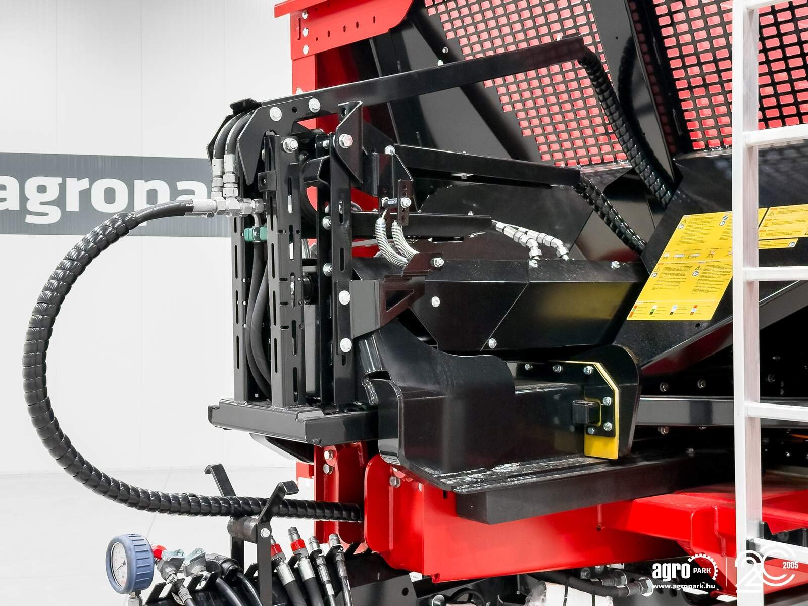 Abschiebewagen Türe ait Krampe Rambody 900 (AS 900) 28 ton, push off trailer, hydraulic tailgate, 45,3 m3, LED, air suspension, Gebrauchtmaschine içinde Csengele (resim 15)