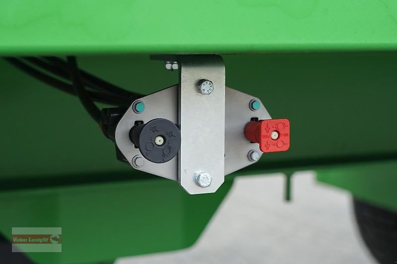 Abschiebewagen des Typs PRONAR T 900 XL Abschiebewagen 34 to 49 m³ bis 61m³ Zwangslenkung, Neumaschine in Ostheim/Rhön (Bild 13)