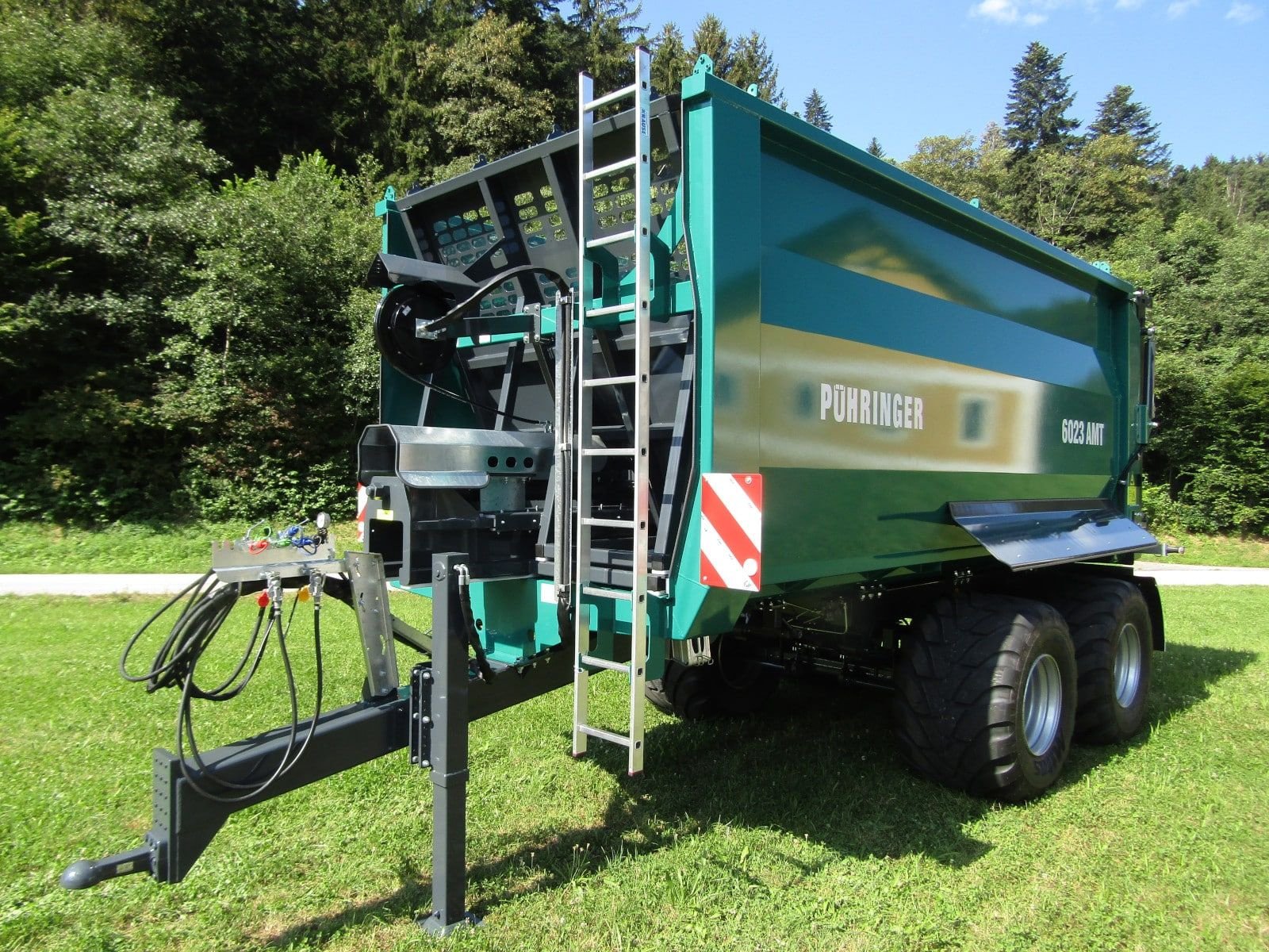 Abschiebewagen des Typs Pühringer 6023 AMT 20t, Neumaschine in Neukirchen am Walde  (Bild 2)