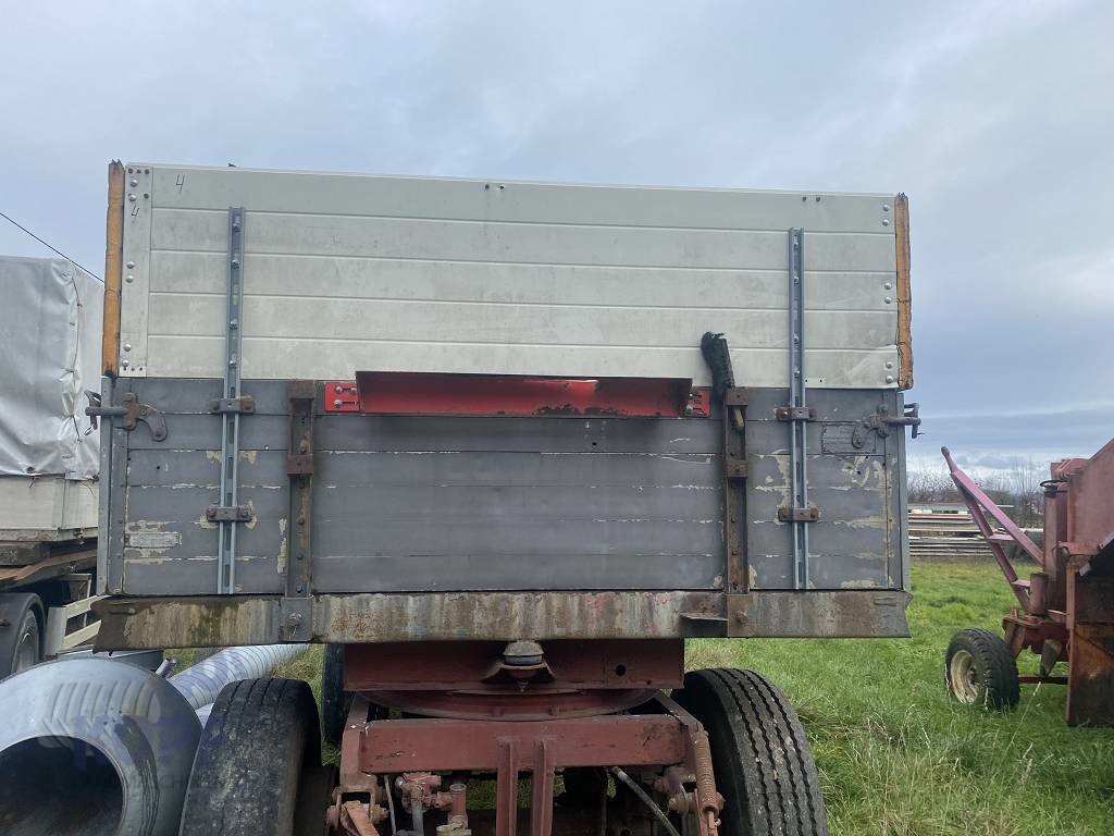 Abschiebewagen van het type Spitzer Dreiseitenkipper / Anhänger 10 to Gesamtgewicht, Gebrauchtmaschine in Schutterzell (Foto 2)