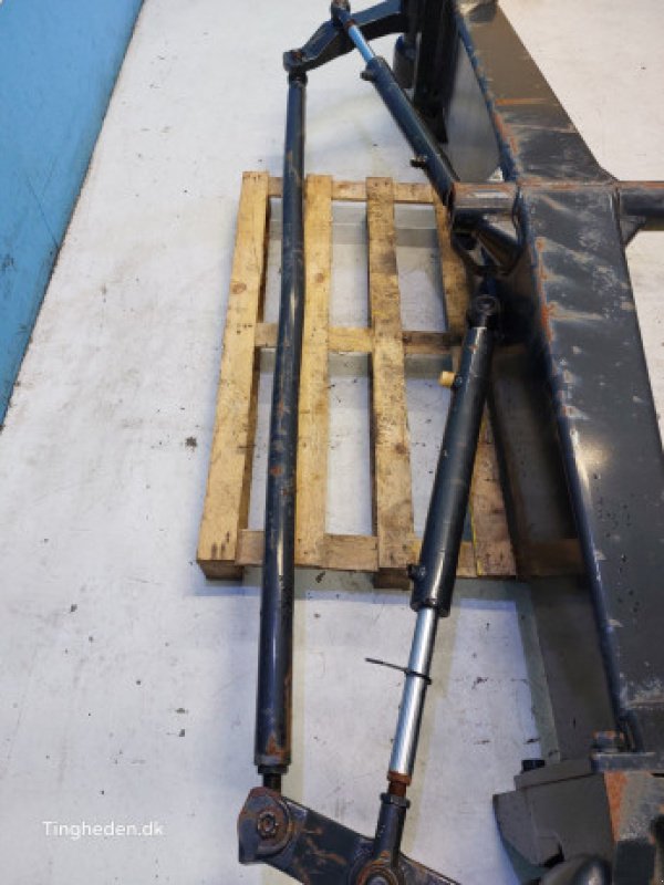 Achsen & Fahrantrieb του τύπου New Holland CX8040, Gebrauchtmaschine σε Hemmet (Φωτογραφία 11)