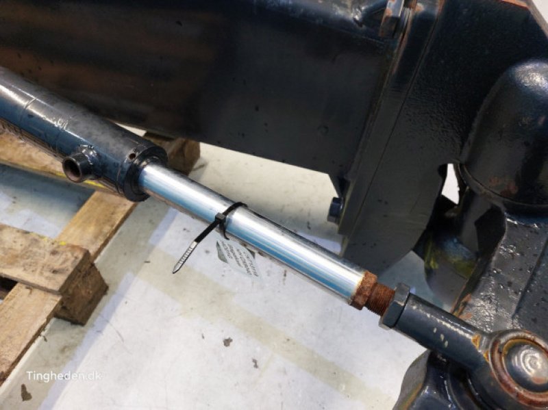 Achsen & Fahrantrieb του τύπου New Holland CX8040, Gebrauchtmaschine σε Hemmet (Φωτογραφία 8)