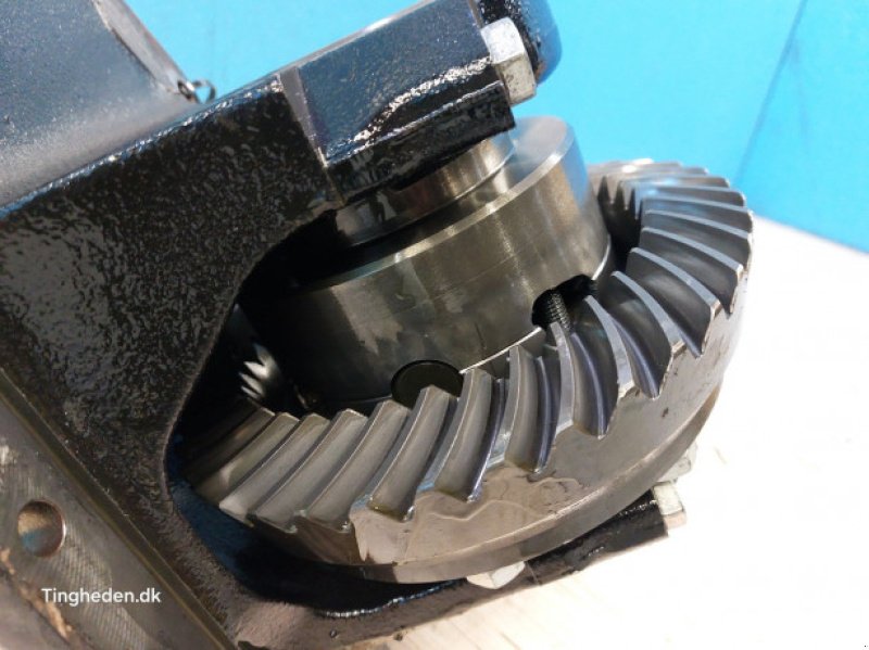 Achsen & Lenkung des Typs Case Farmall 95A, Gebrauchtmaschine in Hemmet (Bild 15)