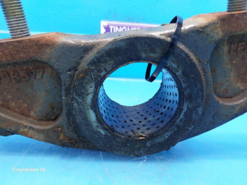 Achsen & Lenkung des Typs CLAAS Axion 840, Gebrauchtmaschine in Hemmet (Bild 4)