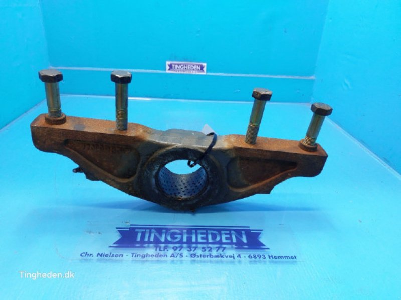 Achsen & Lenkung des Typs CLAAS Axion 840, Gebrauchtmaschine in Hemmet (Bild 1)