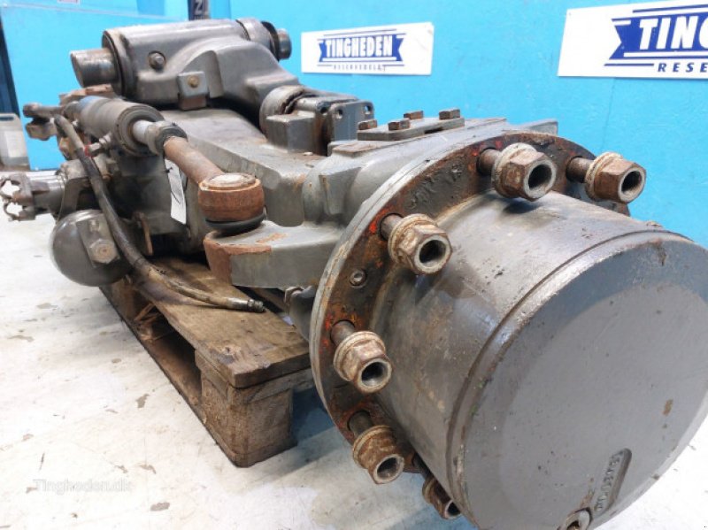 Achsen & Lenkung des Typs CLAAS Axion 840, Gebrauchtmaschine in Hemmet (Bild 19)