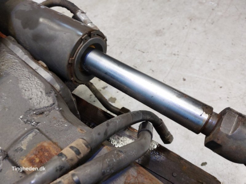 Achsen & Lenkung des Typs CLAAS Axion 840, Gebrauchtmaschine in Hemmet (Bild 13)