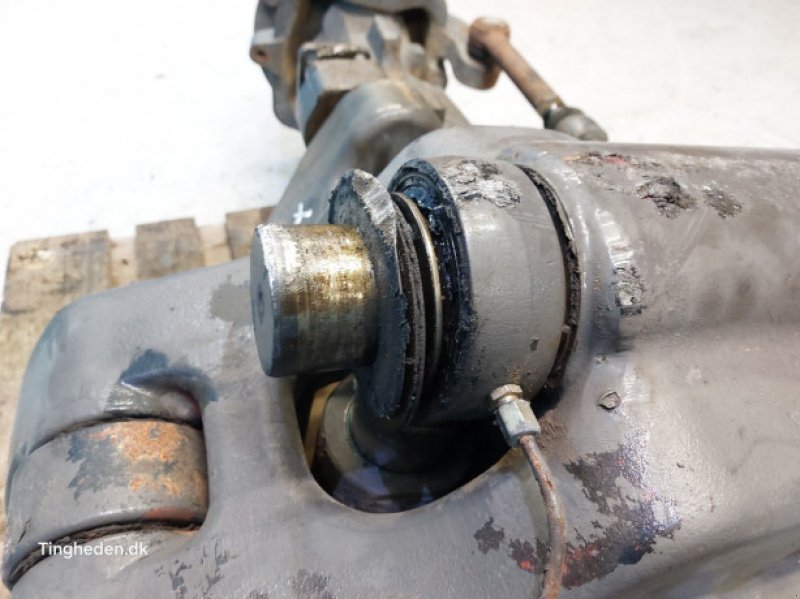 Achsen & Lenkung des Typs CLAAS Axion 840, Gebrauchtmaschine in Hemmet (Bild 11)