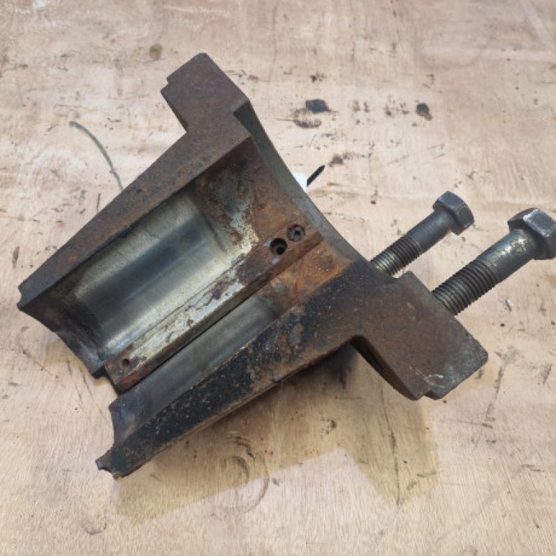 Achsen & Lenkung des Typs CLAAS Axion 840, Gebrauchtmaschine in Hemmet (Bild 3)