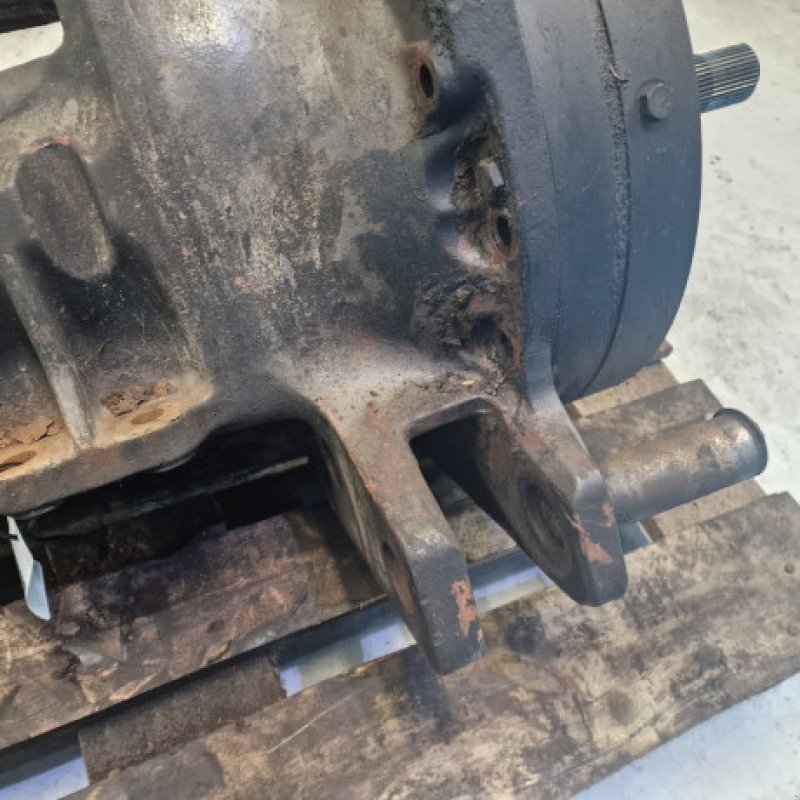 Achsen & Lenkung des Typs CLAAS Axion 840, Gebrauchtmaschine in Hemmet (Bild 13)