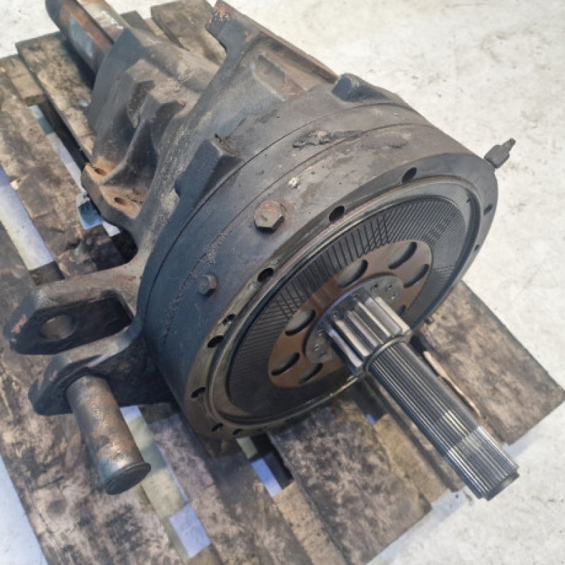 Achsen & Lenkung des Typs CLAAS Axion 840, Gebrauchtmaschine in Hemmet (Bild 10)