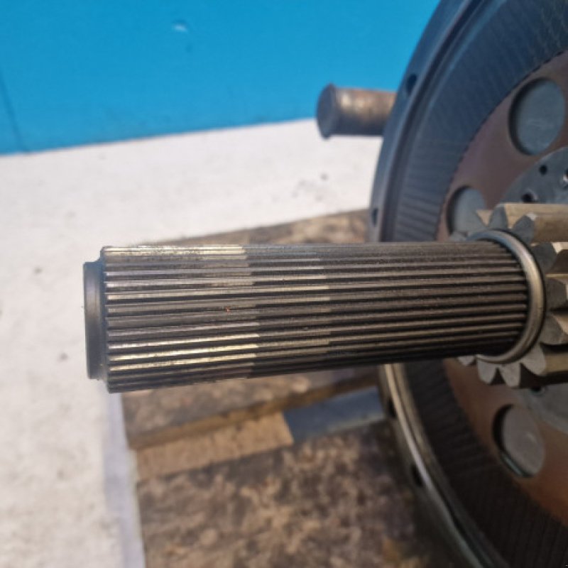 Achsen & Lenkung des Typs CLAAS Axion 840, Gebrauchtmaschine in Hemmet (Bild 7)