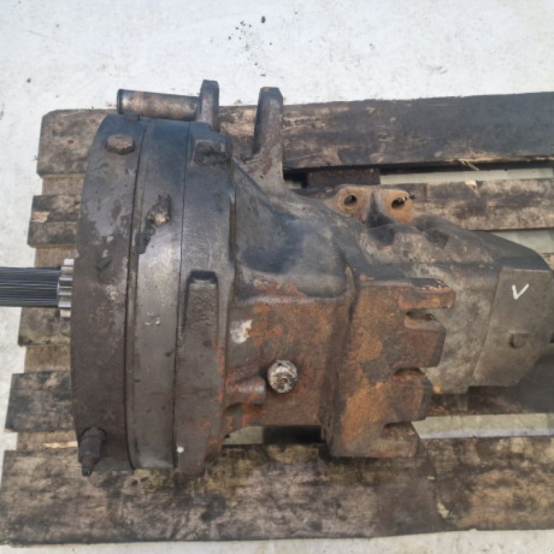 Achsen & Lenkung des Typs CLAAS Axion 840, Gebrauchtmaschine in Hemmet (Bild 19)