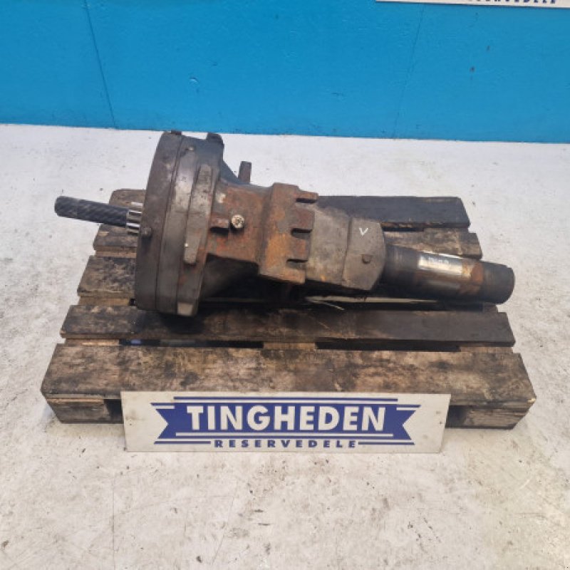 Achsen & Lenkung des Typs CLAAS Axion 840, Gebrauchtmaschine in Hemmet (Bild 1)