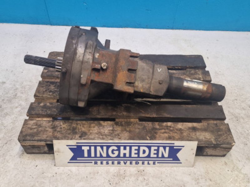 Achsen & Lenkung des Typs CLAAS Axion 840, Gebrauchtmaschine in Hemmet (Bild 1)